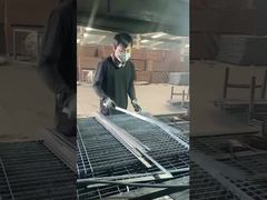 Hot Dip Galvanized Metal Grating 505 Serrated Bar Safety Walkway Thép Grating