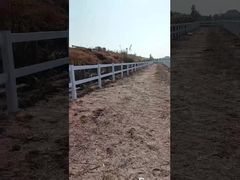 3 đường sắt dây lưới hàng rào Eco-Friendly White Vinyl ngựa hàng rào bảng