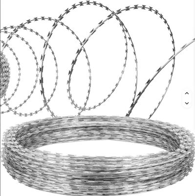 Sợi dây thép gai có đường kính ngoài 450mm đun sương với độ bền kéo cao cho hàng rào an ninh